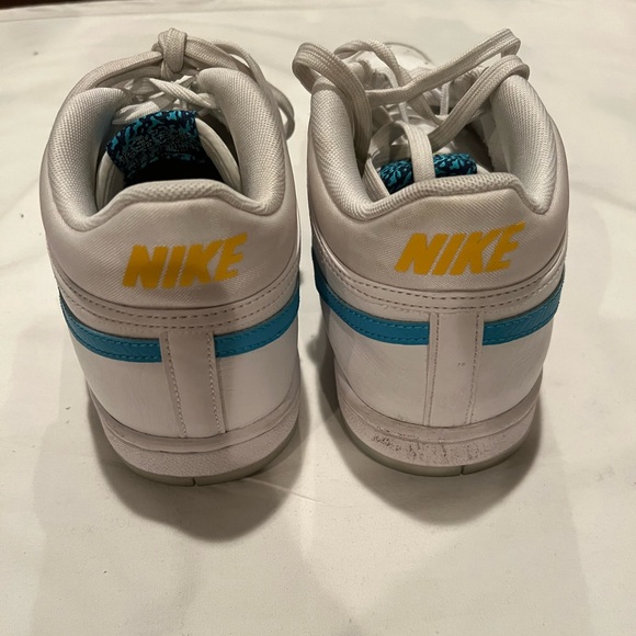 White and Baby Blue Nike Court Vision Low Size 10.5. - Picture 3 of 3